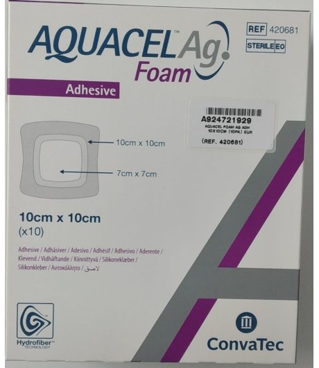 AQUACEL AG FOAM ADHESIVE 10X10cm 10 pz