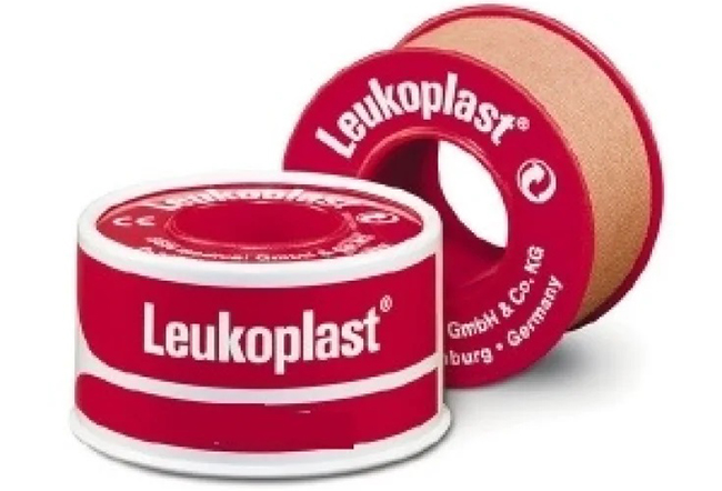 Cerotto Chirurgico Perforato Per Fissaggio Medicazioni In Rocchetto Leukoplast Supporto Viscosa Color Pelle Massa Adesiva Caucciu' Ossido Di Zinco 1,25X500Cm-image